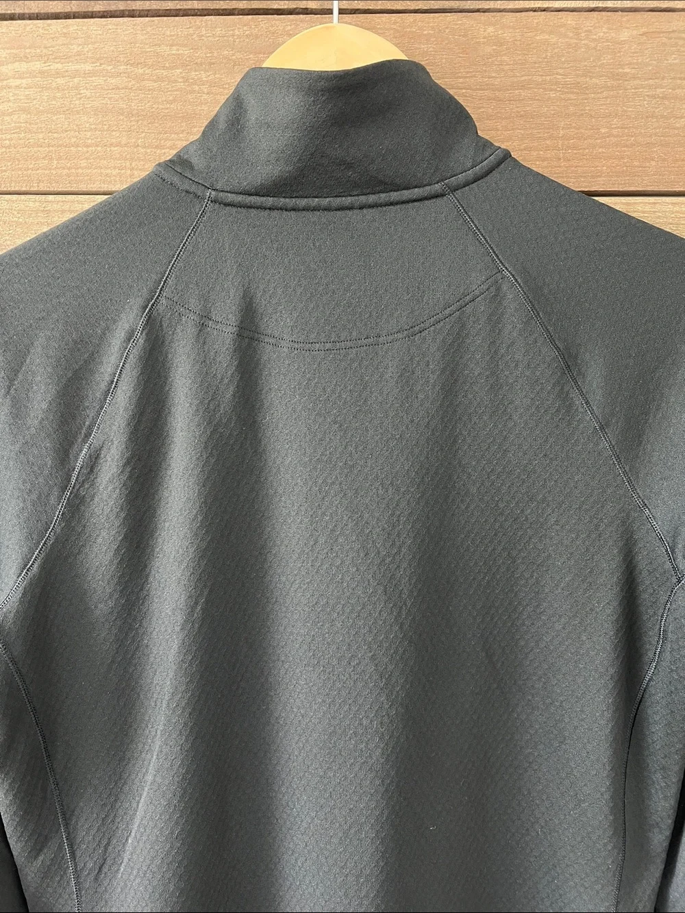 Patagonia Women's Capilene Midweight Zip-Neck Pullover in Black Size Large - Picture 6 of 8
